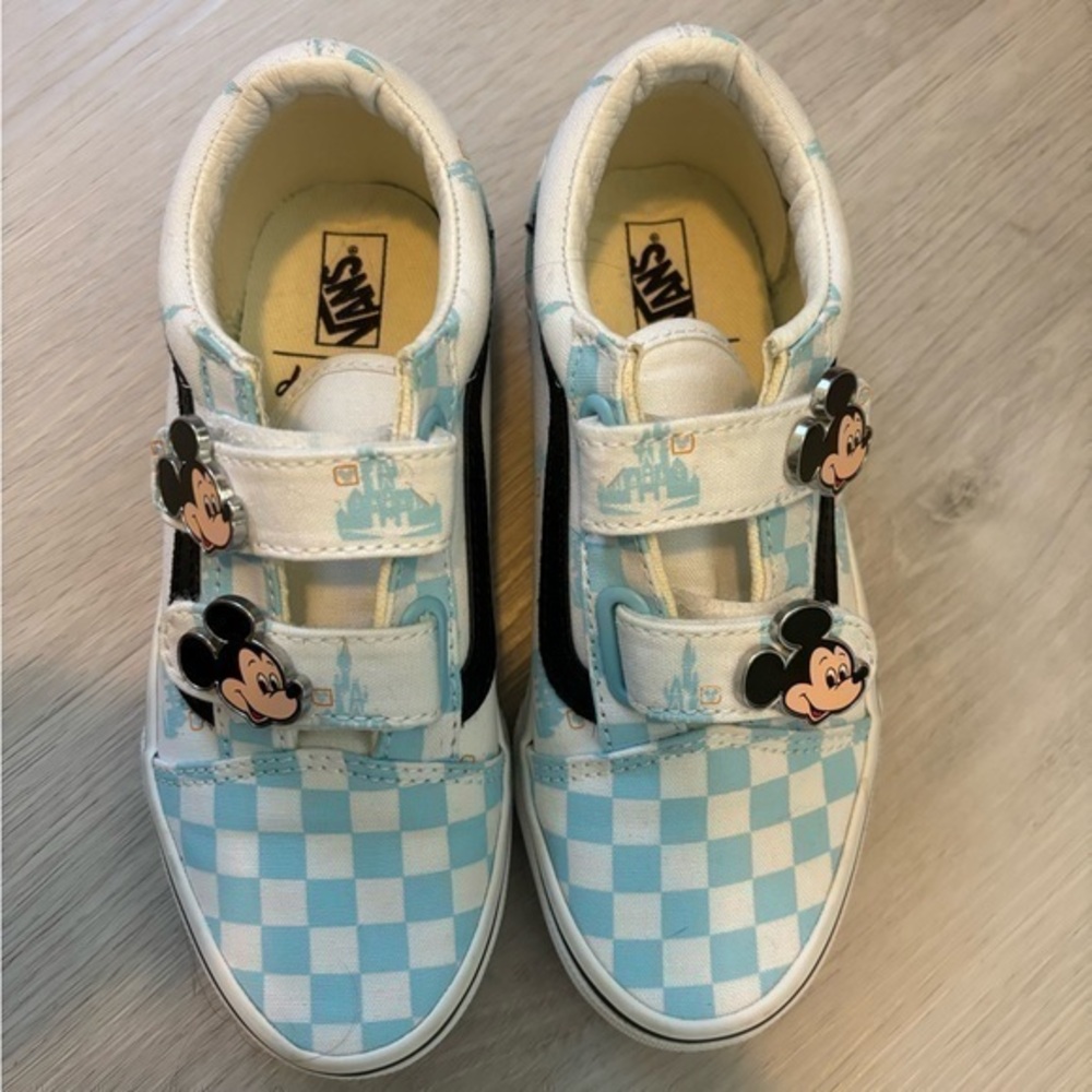 Disney vans size 1 blue Mickey old skool